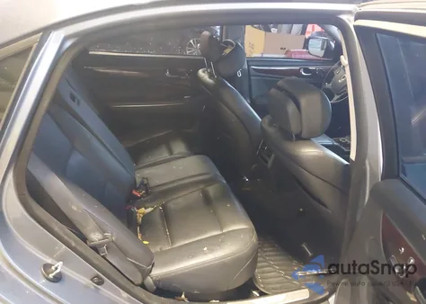 2015 Hyundai Equus Signature z USA, uszkodzony, nr VIN KMHGH4JH6FU095602